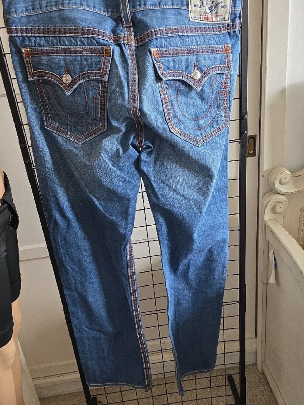 True Religion Men's Blue Denim Jeans with Contrast Stitching - Picture 9 of 13